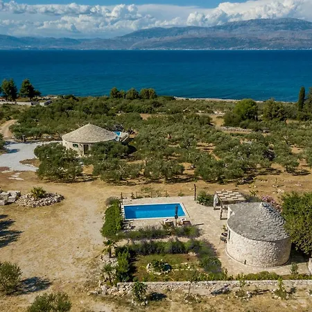 Magical Island Semesterbostad Mirce